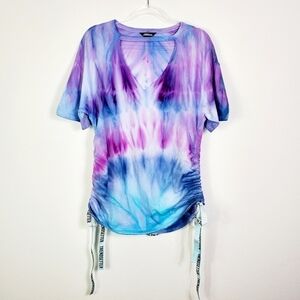 PROJECT RUNWAY TIE DYE SHORT SLEEVE TEE